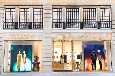 versace weltweit karte|versace stores in europe.